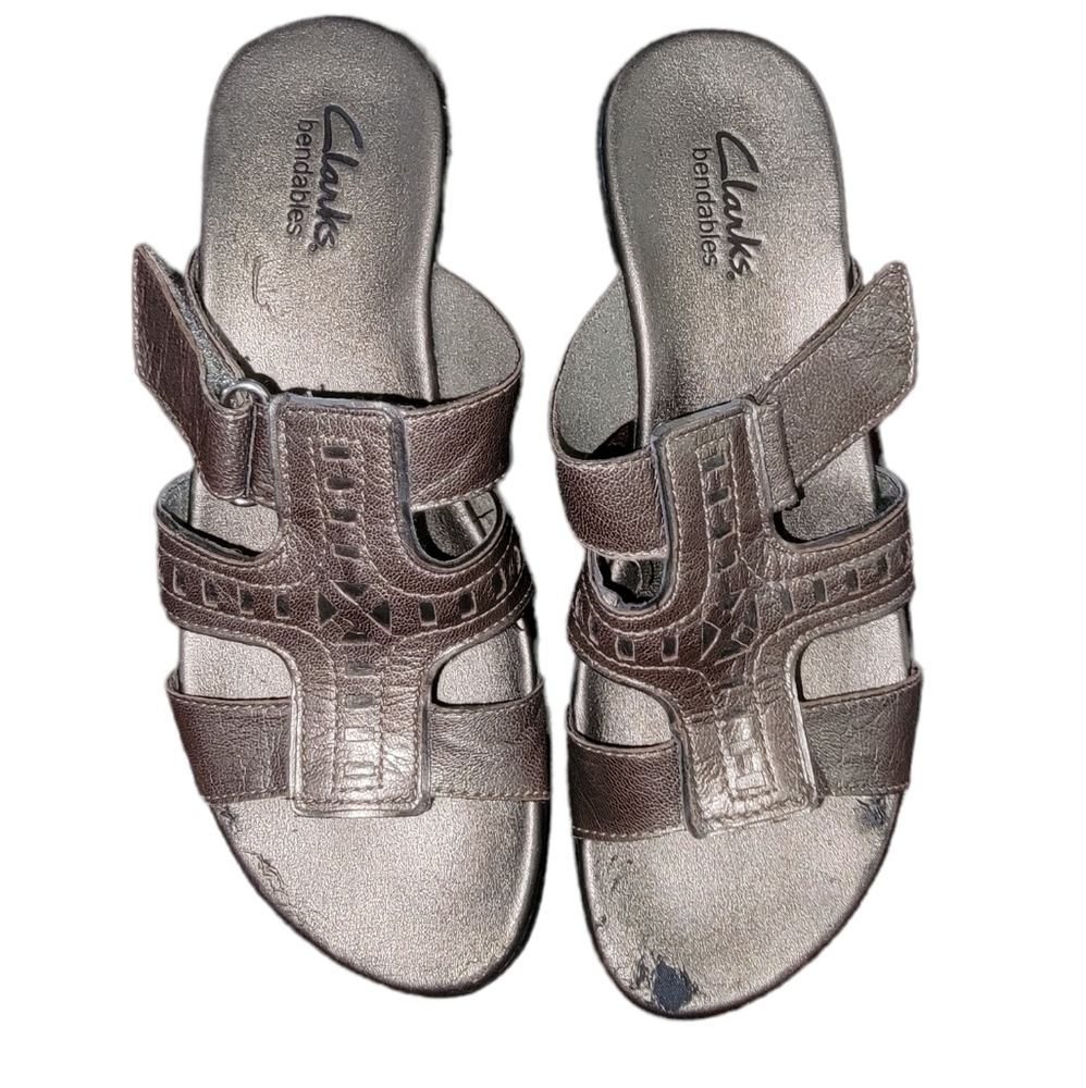 Clarks bendable dress sandals size 5M
